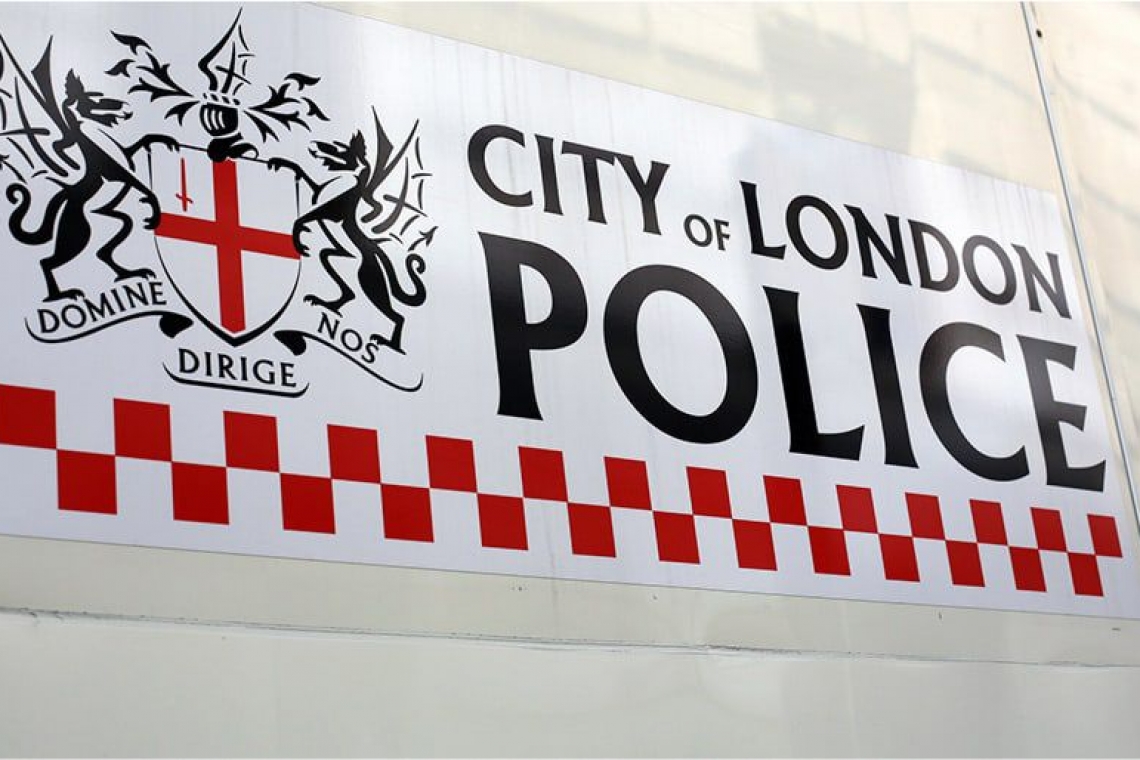 Cop sues City of London Police force!