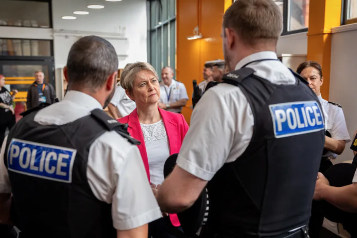 FINANCIAL FRAUDSTER NEWS INVESTIGATION: Hertfordshire Police (UK) Accused of Aiding Criminal in High Court Sabotage 